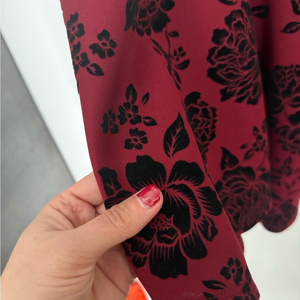 City Studios Women Red and Black Floral Flare Velvet Holiday Dress - Picture 6 of 7